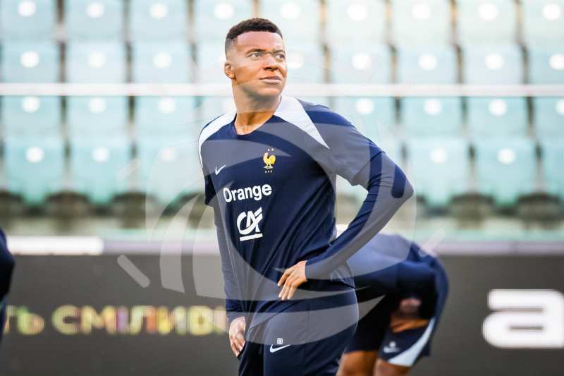 Piłka Nożna: Trening Reprezentacji Francji przed meczem z Ukrainą. - Agencja Fotograficzna